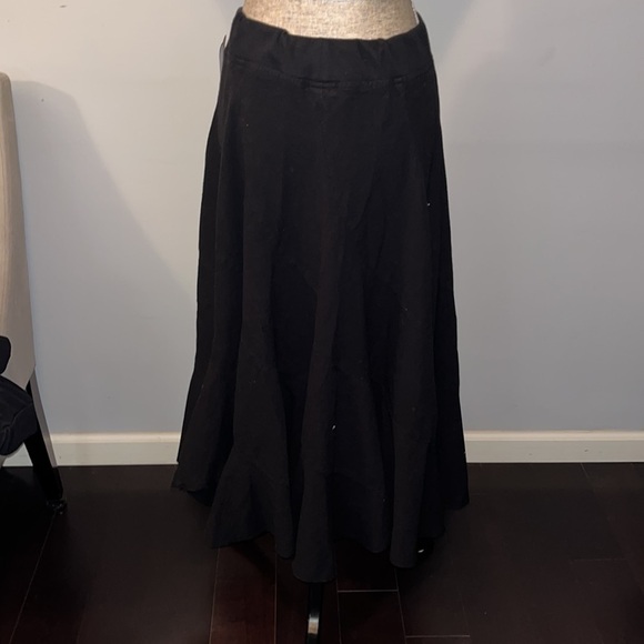 SEA BREEZE OF CALIFORNIA
Women's High Waisted Skirt. Maxi Skirt with Swirl 1X - Picture 3 of 7